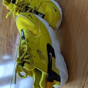 Nike Air Huarache Run Zip